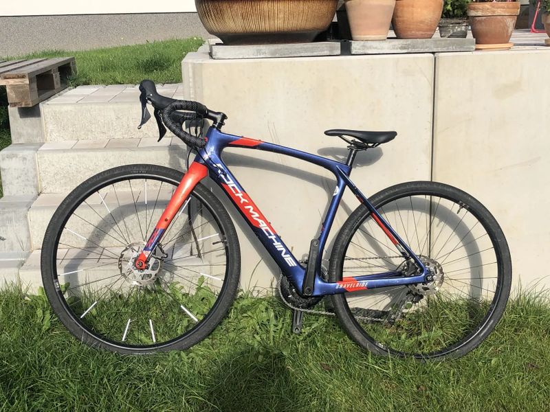 Rock Machine Gravel ride 700