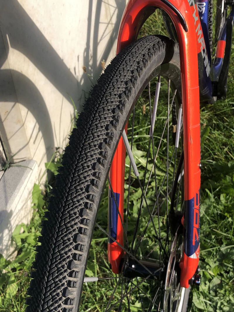 Rock Machine Gravel ride 700