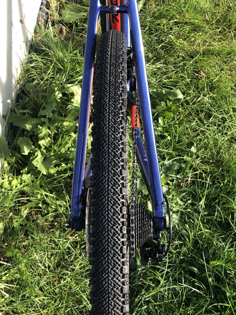 Rock Machine Gravel ride 700