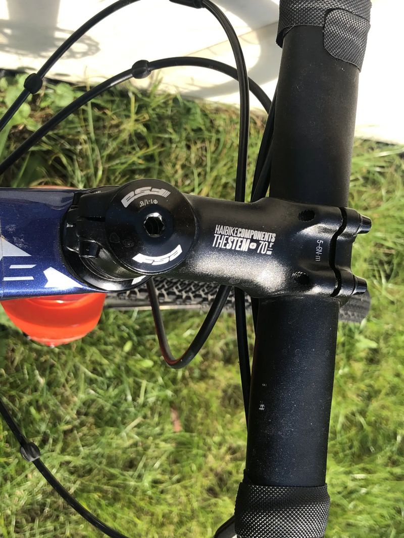 Rock Machine Gravel ride 700