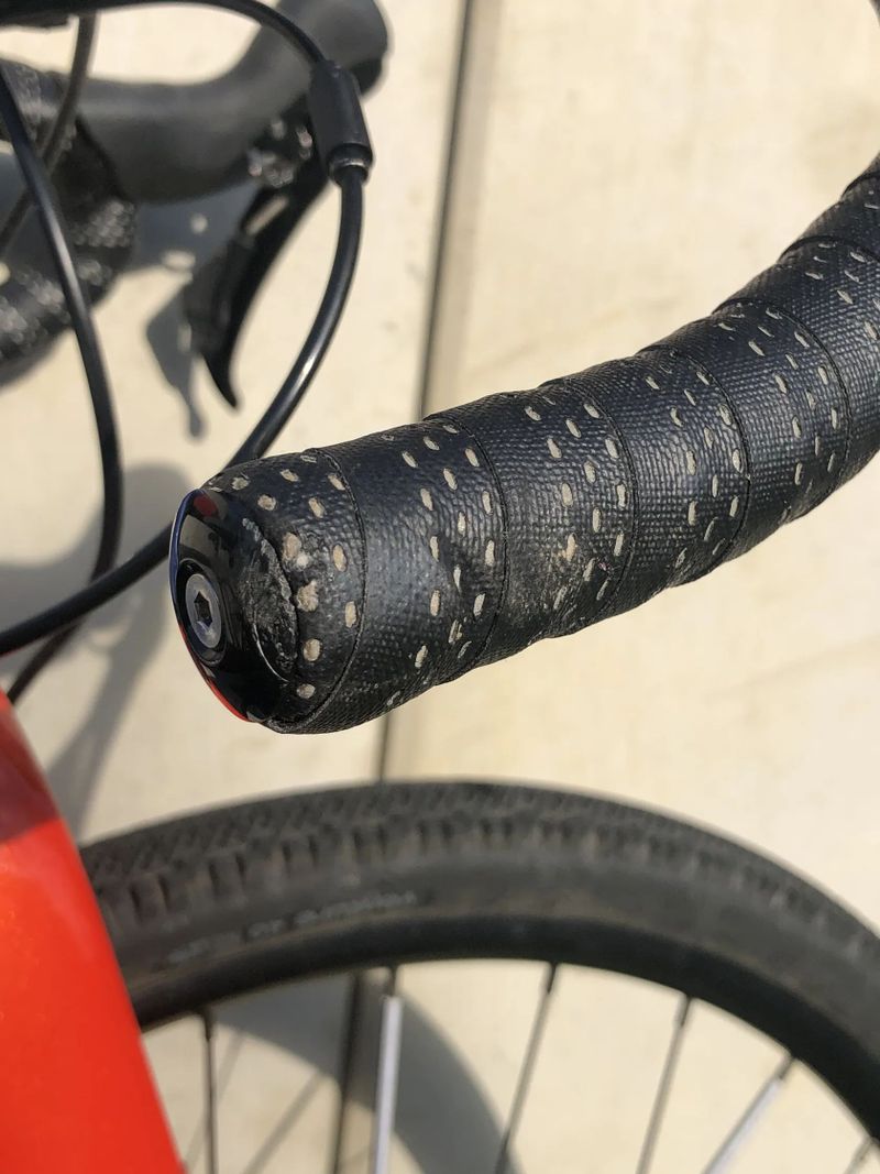 Rock Machine Gravel ride 700