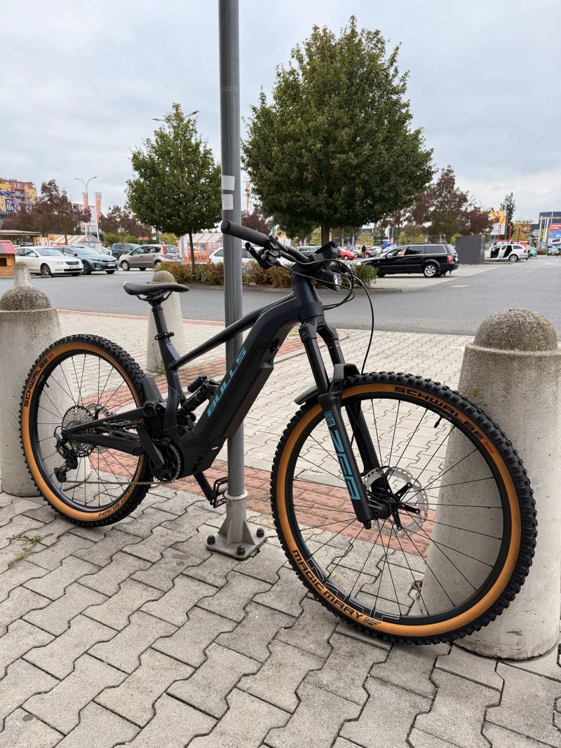Celoodpružené elektrokolo Bulls E-Stream EVO AM FIT L 29 2021