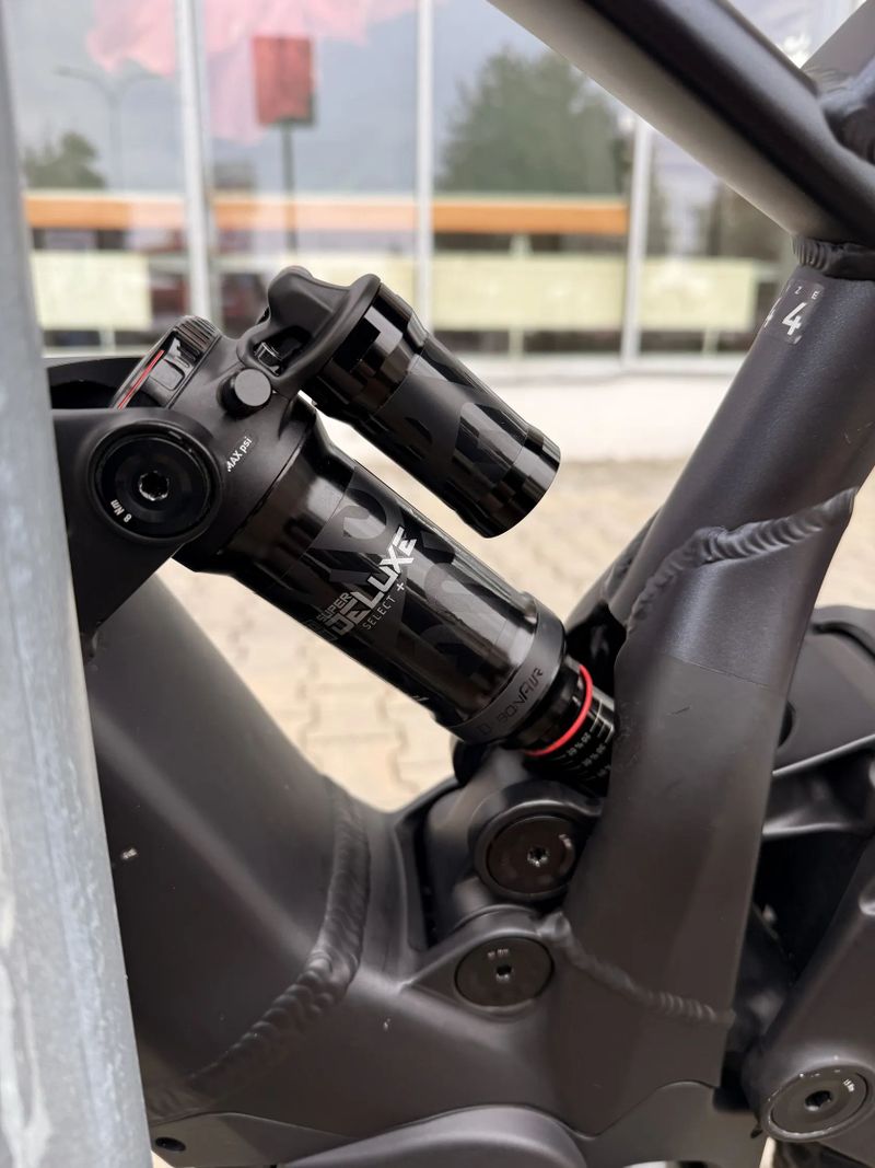 Celoodpružené elektrokolo Bulls E-Stream EVO AM FIT L 29 2021