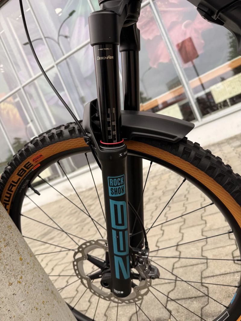 Celoodpružené elektrokolo Bulls E-Stream EVO AM FIT L 29 2021