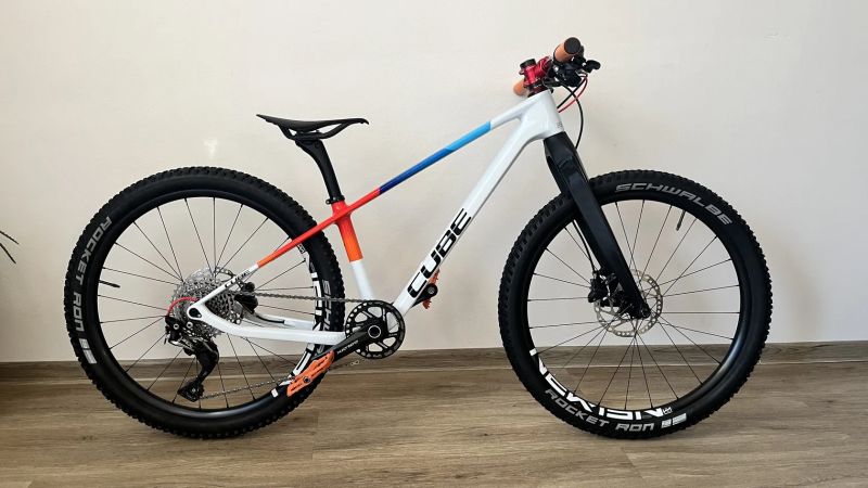 Cube 240 Elite C:62 SLX carbon Teamline