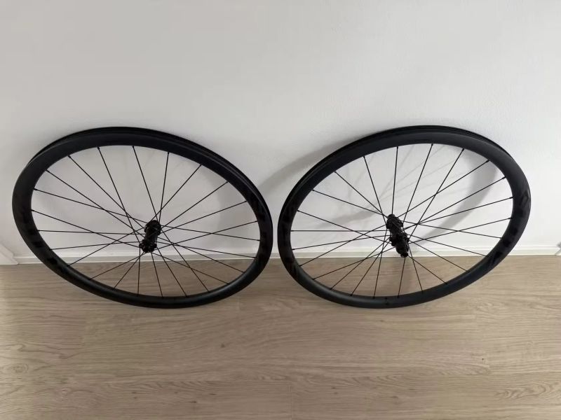 Zapletené karbonová kola Elite Wheels - SLR Gravel - SRAM XD