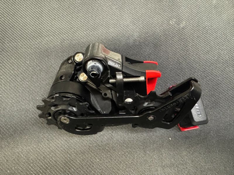 Přehazovačka SRAM Force eTap AXS D2 12s