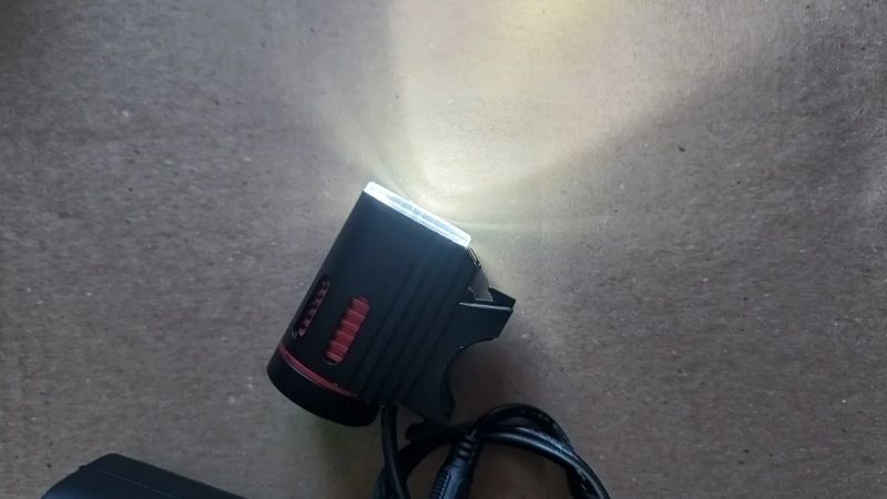 Led cyklosvítilna 1000lm 