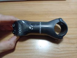 Karbonový představec Bontrager