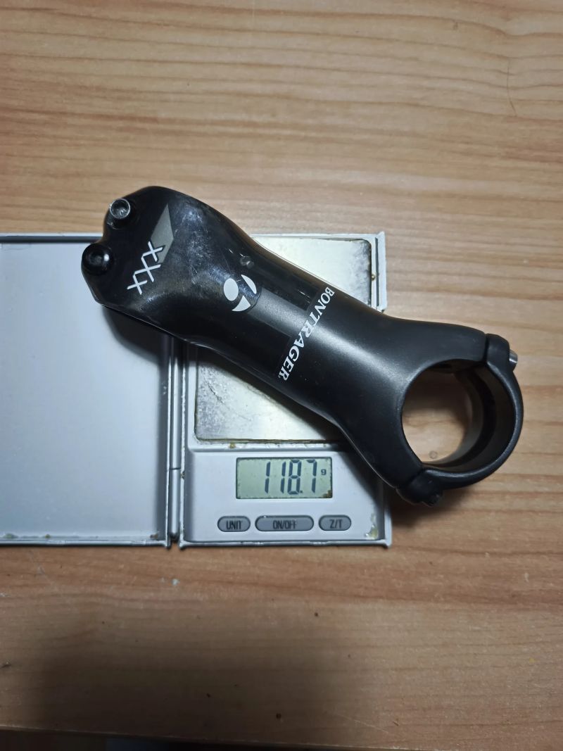Karbonový představec Bontrager