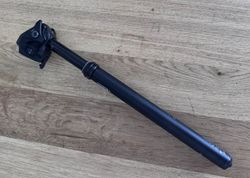 Sedlovka RS AXS XPLR 27.2 (drop 70mm)