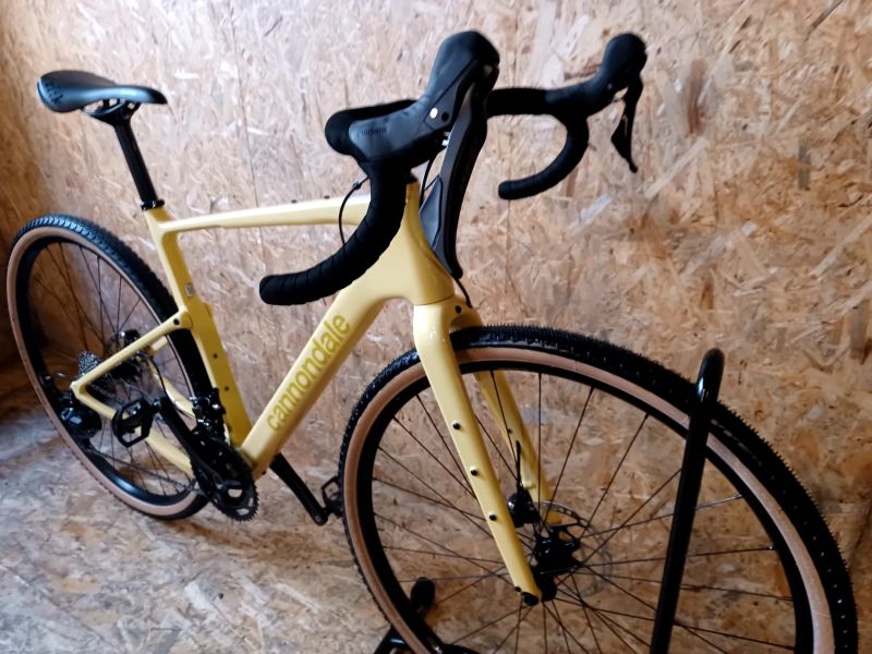Cannondale TOPSTONE CARBON 3, velikost rámu M 