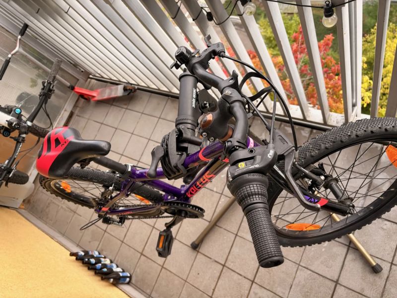 Kellys KELLYS Lumi 30 Purple 20"