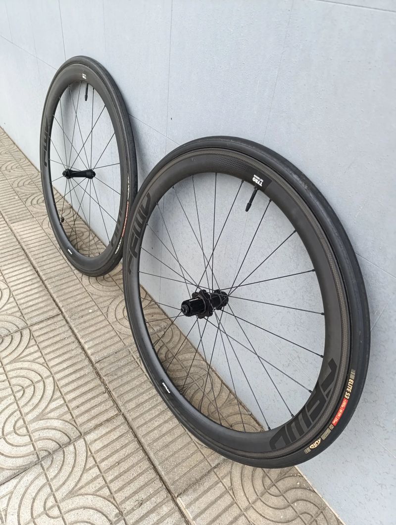 FFWD TYRO galusková karbonová zapletená kola-najeto 1200km včetně obutí TUFO
