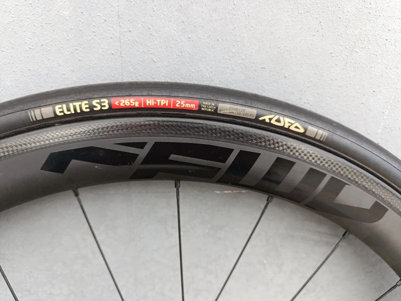 FFWD TYRO galusková karbonová zapletená kola-najeto 1200km včetně obutí TUFO