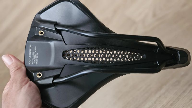 Specialized Phenom pro mirror 155