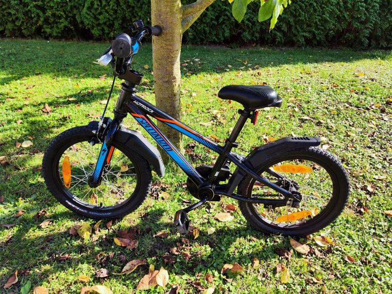 Specialized Hotrock 16