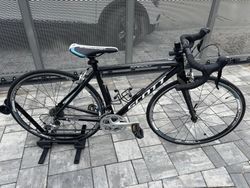 Silniční juniorské kolo Scott Speedster 35
