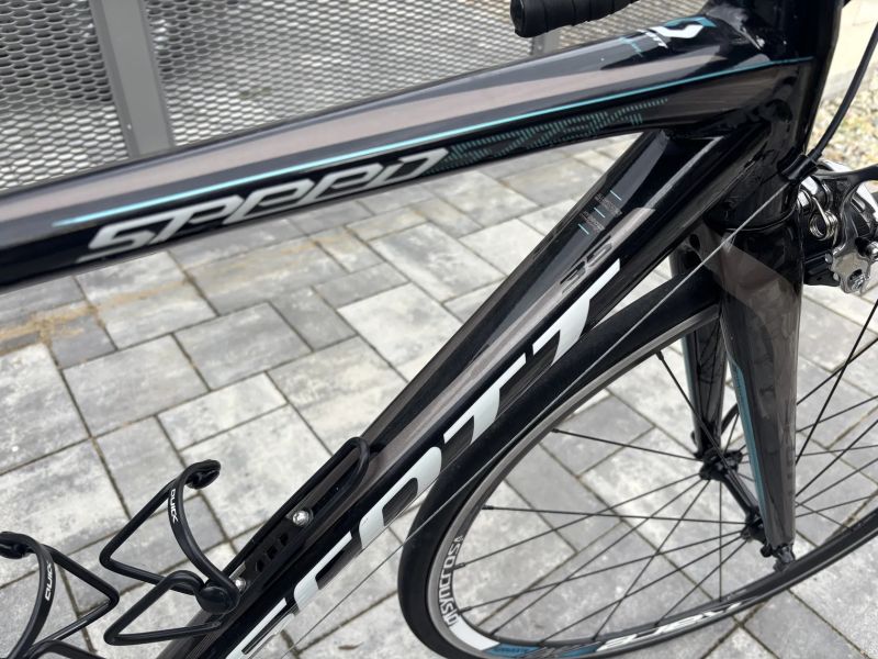 Silniční juniorské kolo Scott Speedster 35