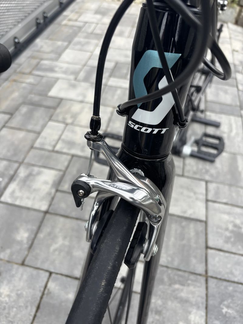 Silniční juniorské kolo Scott Speedster 35