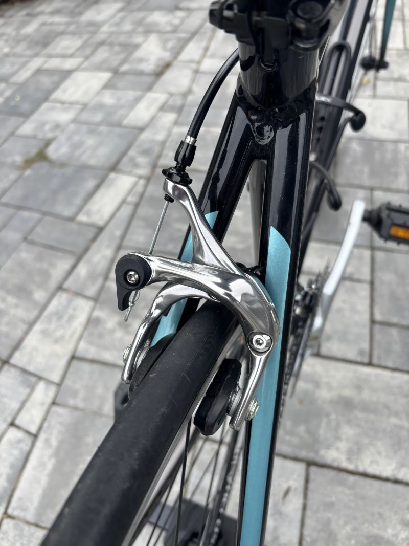 Silniční juniorské kolo Scott Speedster 35