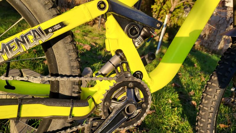 Commencal Supreme 24"