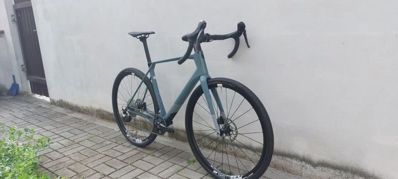 Superior X-Road Team Comp GR 56(L) 35000,--Kč