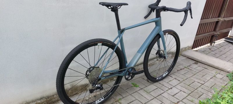 Superior X-Road Team Comp GR 56(L) 35000,--Kč