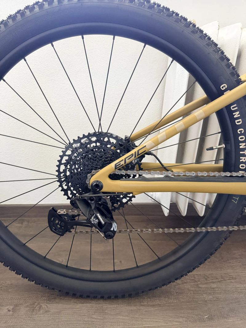Specialized Epic Evo