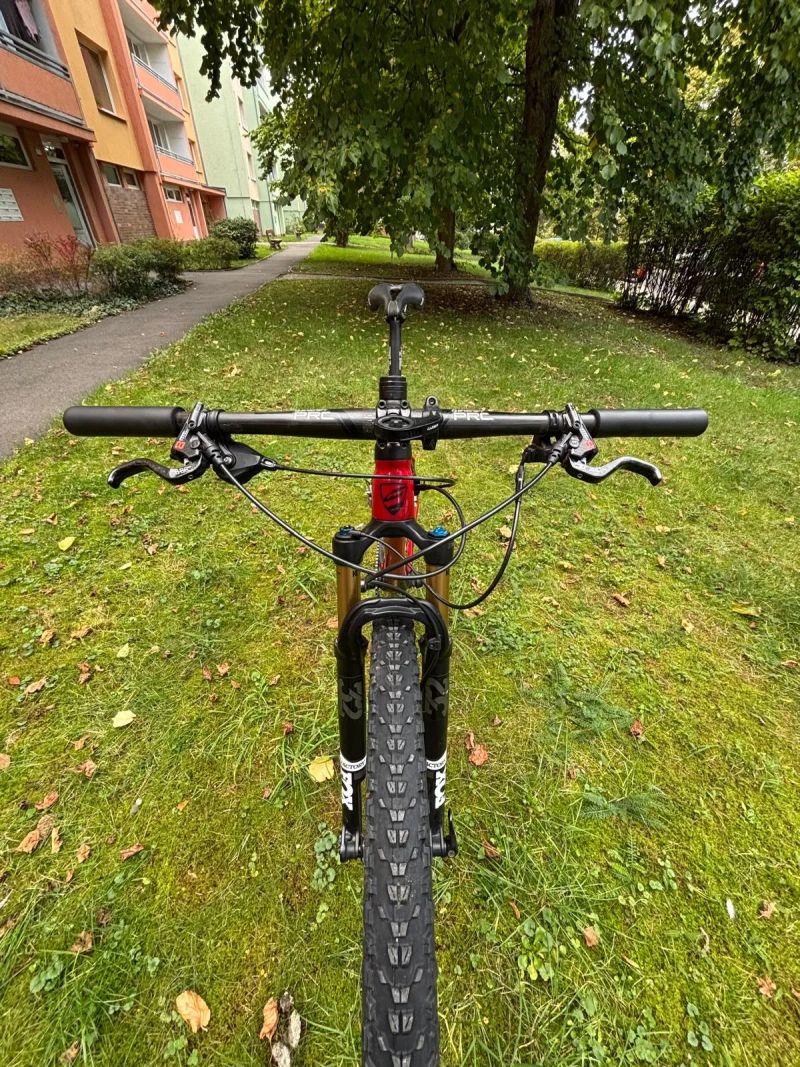 Centurion Backfire carbon Team