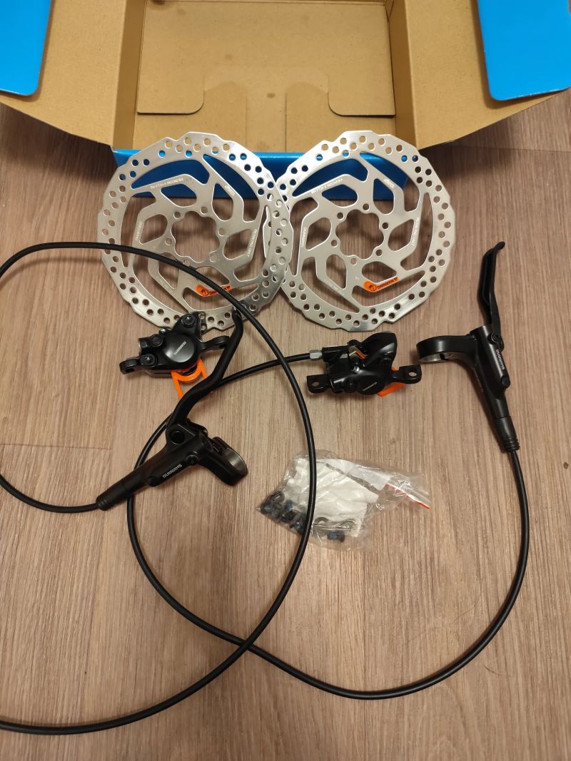 SHIMANO MT-200 KOMPLET