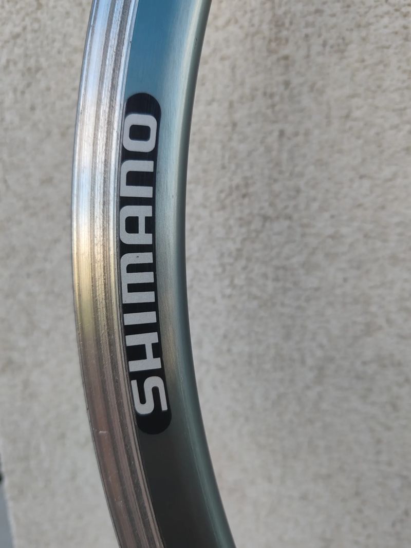 Shimano Dura-Ace 7700 zapletená kola