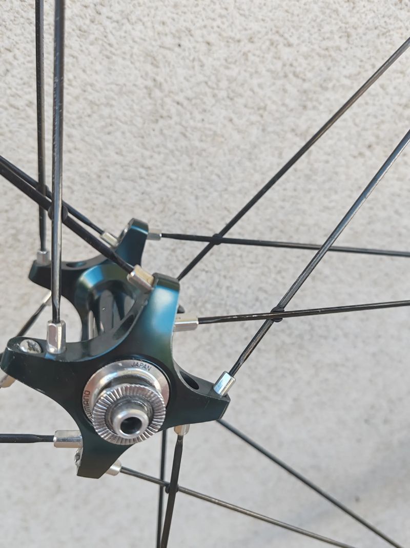 Shimano Dura-Ace 7700 zapletená kola