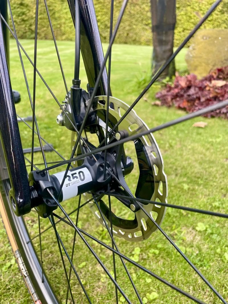 Superior x road team issue vel. 56