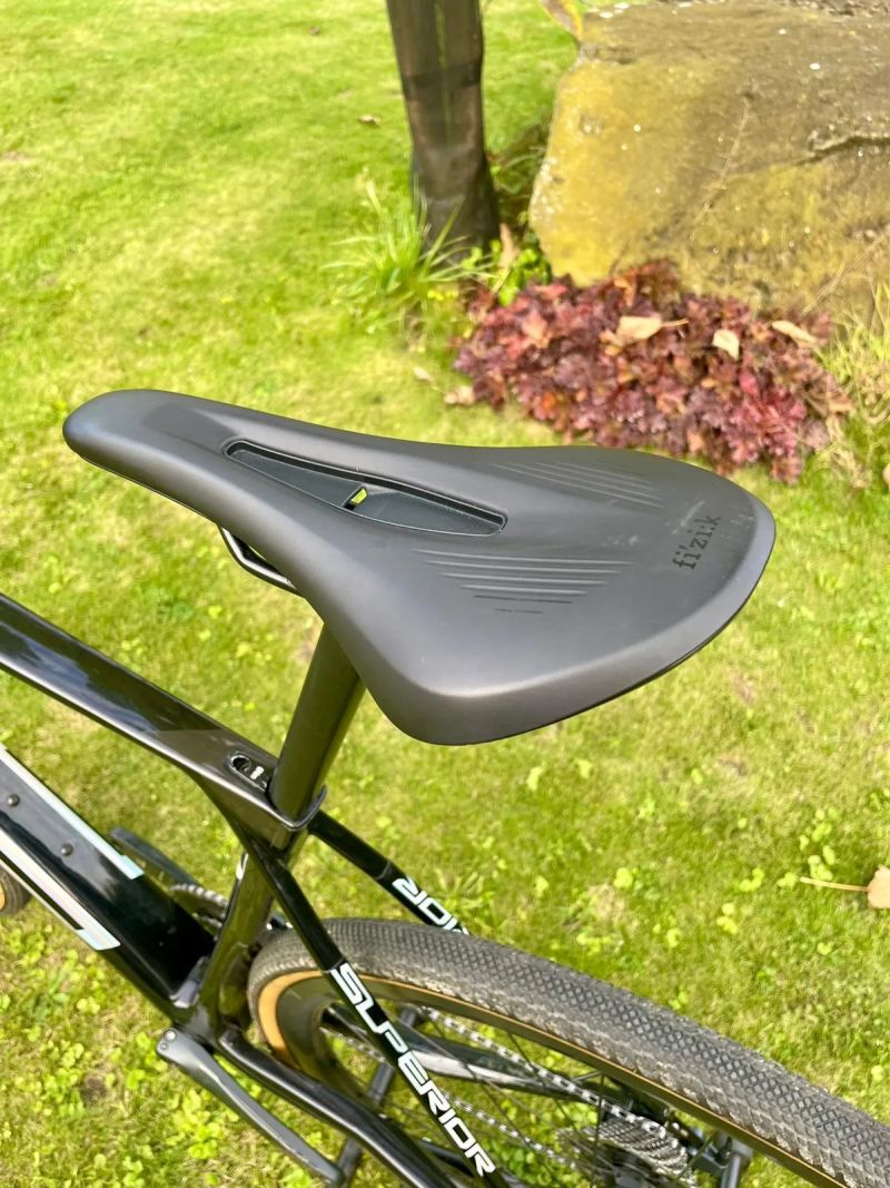 Superior x road team issue vel. 56