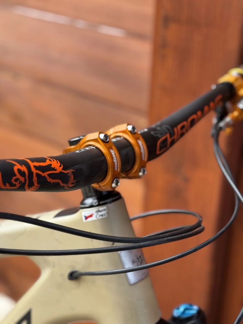 Santa Cruz Nomad