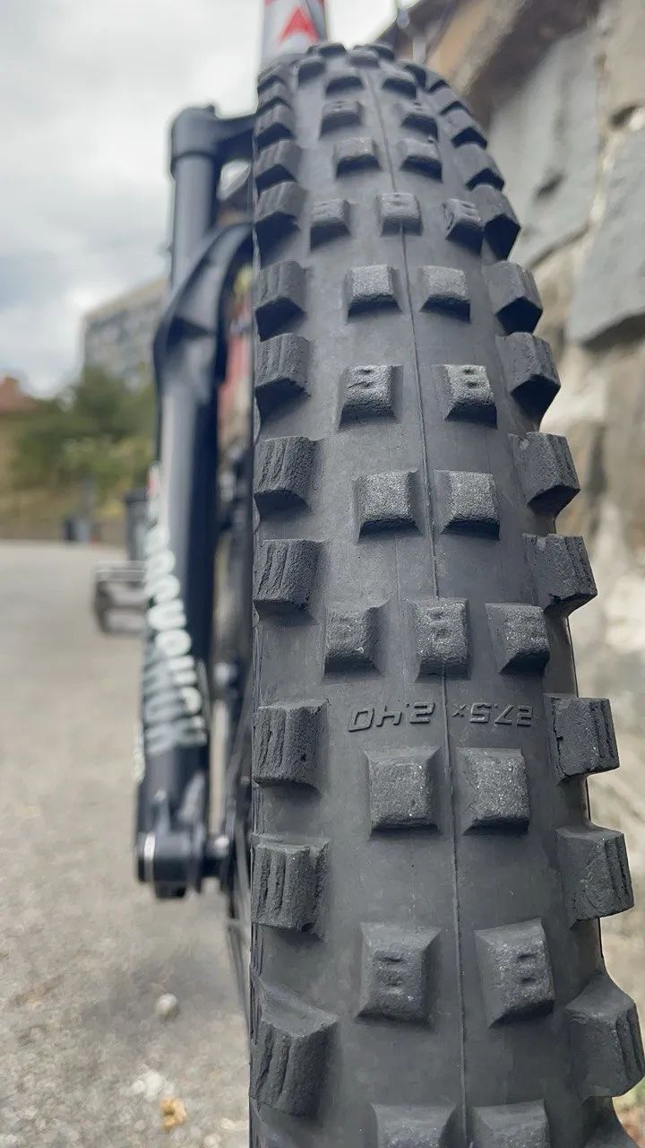 Celoodpružene horské kolo 27,5+