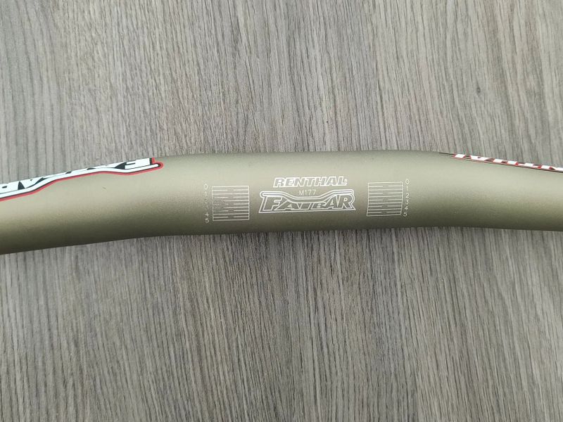 Řídítka Renthal Fatbar, 780 mm, 31.8 mm, PC 2690 Kč