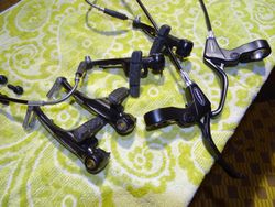 Kompletní brzdy V-Brake TekTro
