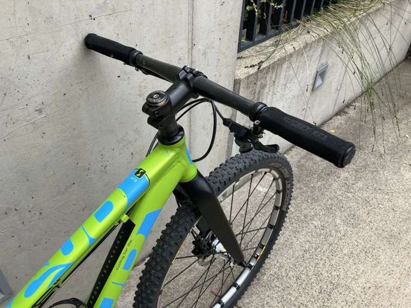 Dětské velice lehké kolo Scud 26" 
