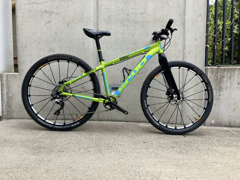 Dětské velice lehké kolo Scud 26" 