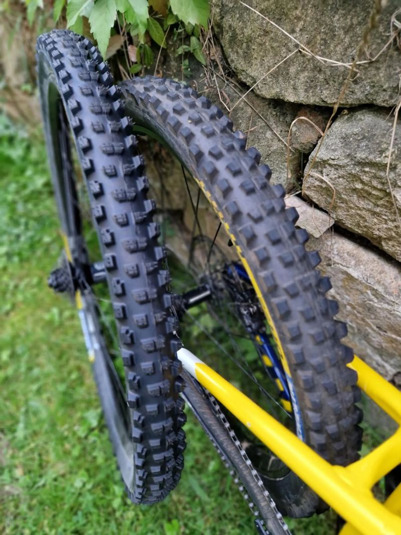Mondraker Summum -vel. L, alu rám, 2021