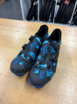 Tretry Bontrager XXX LTD vel.44