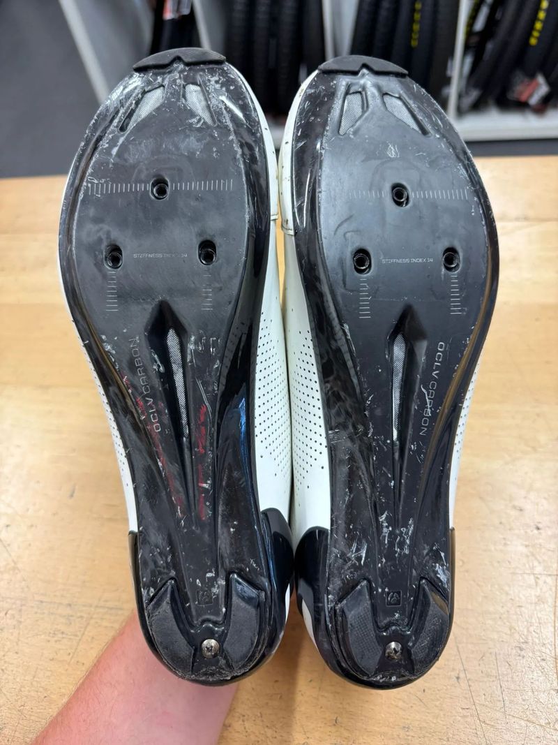Tretry Bontrager XXX vel. 44 silniční