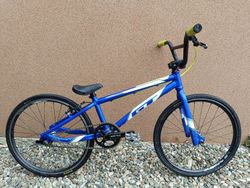 GT Junior PRO 18.5