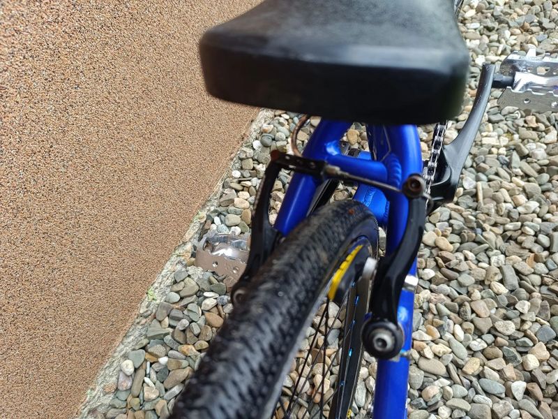 GT Junior PRO 18.5