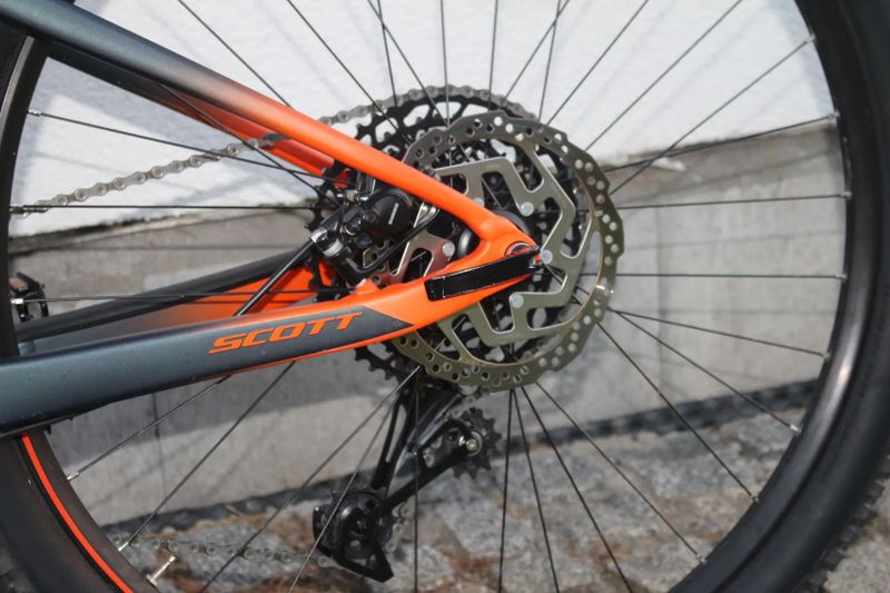 Scott spark 960 29" TOP STAV