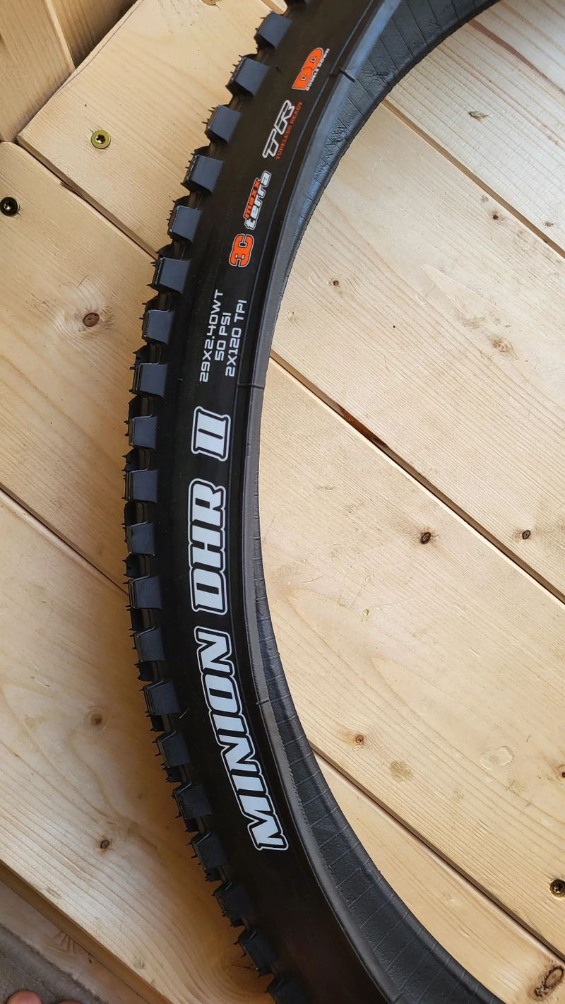 Nové plášte Maxxis a vložky Pepis Revolution Enduro 