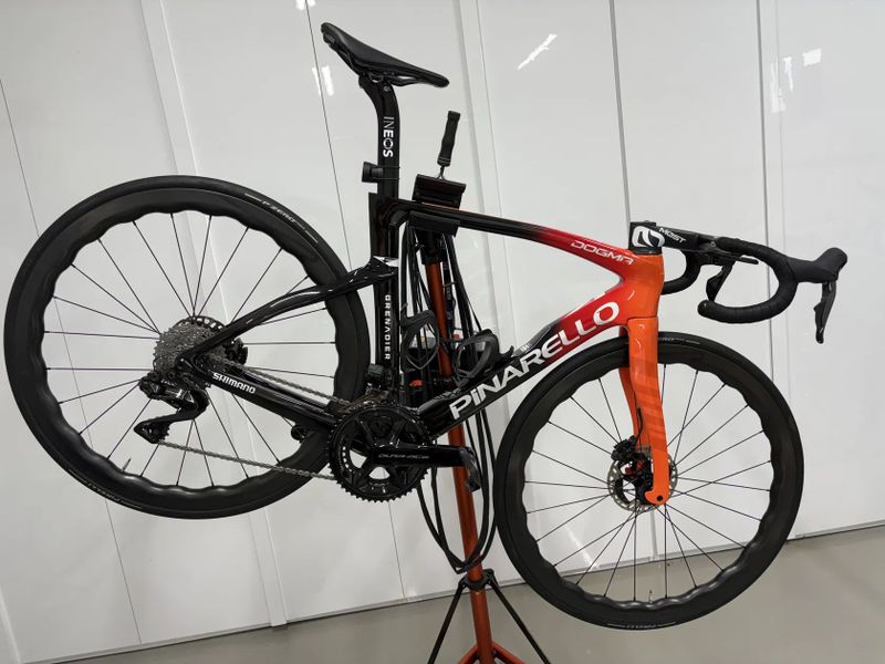 Pinarello Dogma F