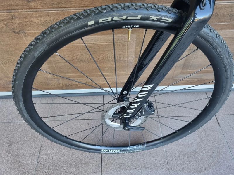 Canyon INFLITE CF SL